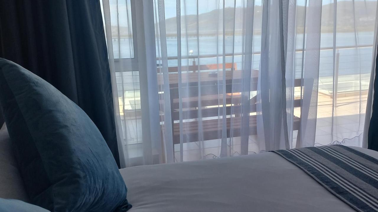 Phoenix Lodge And Waterside Accommodation Knysna Ngoại thất bức ảnh