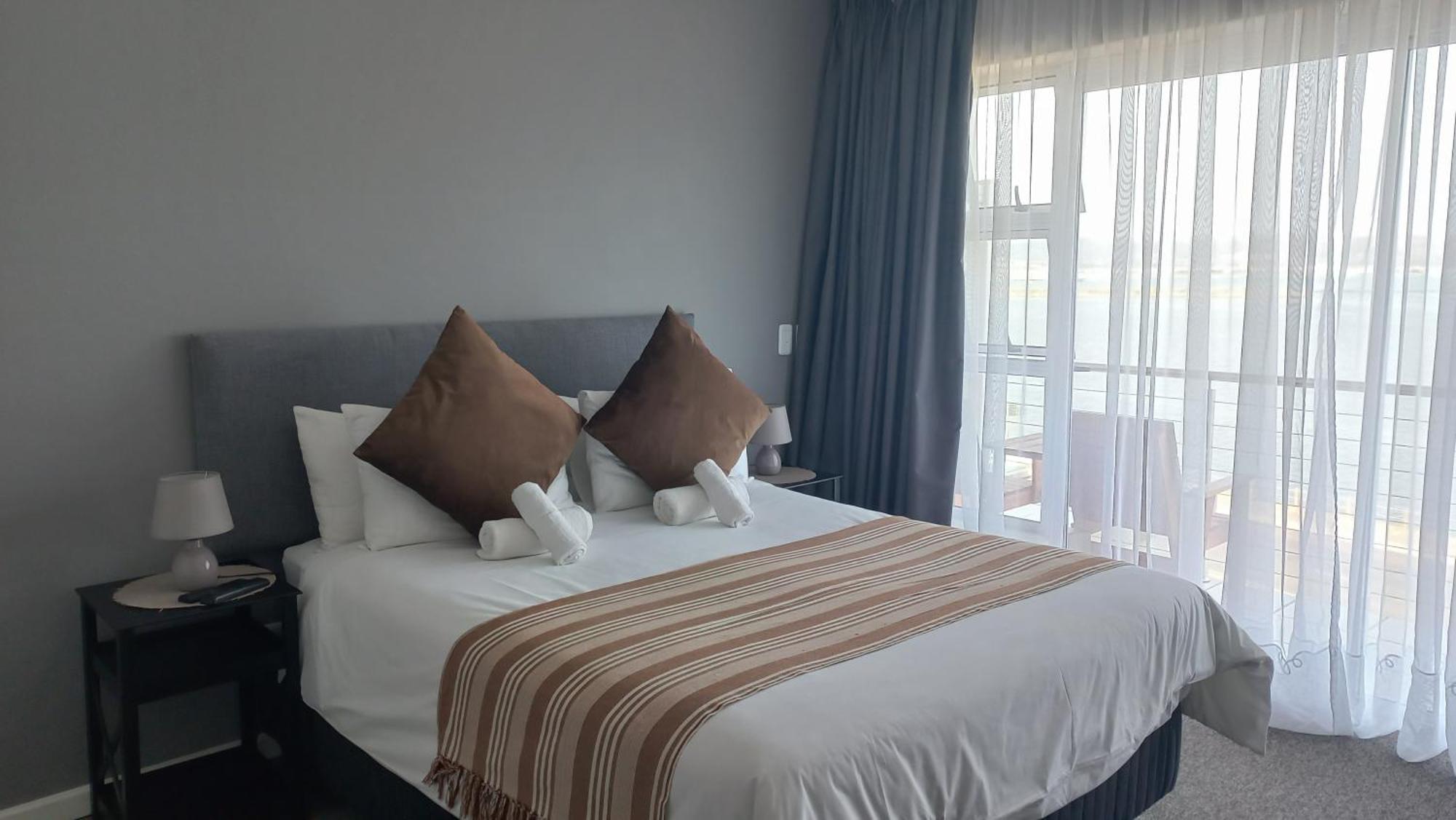 Phoenix Lodge And Waterside Accommodation Knysna Ngoại thất bức ảnh