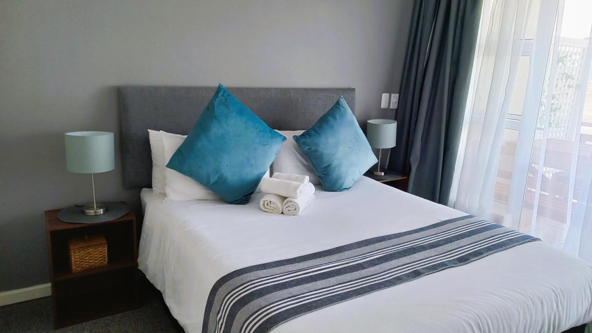 Phoenix Lodge And Waterside Accommodation Knysna Ngoại thất bức ảnh