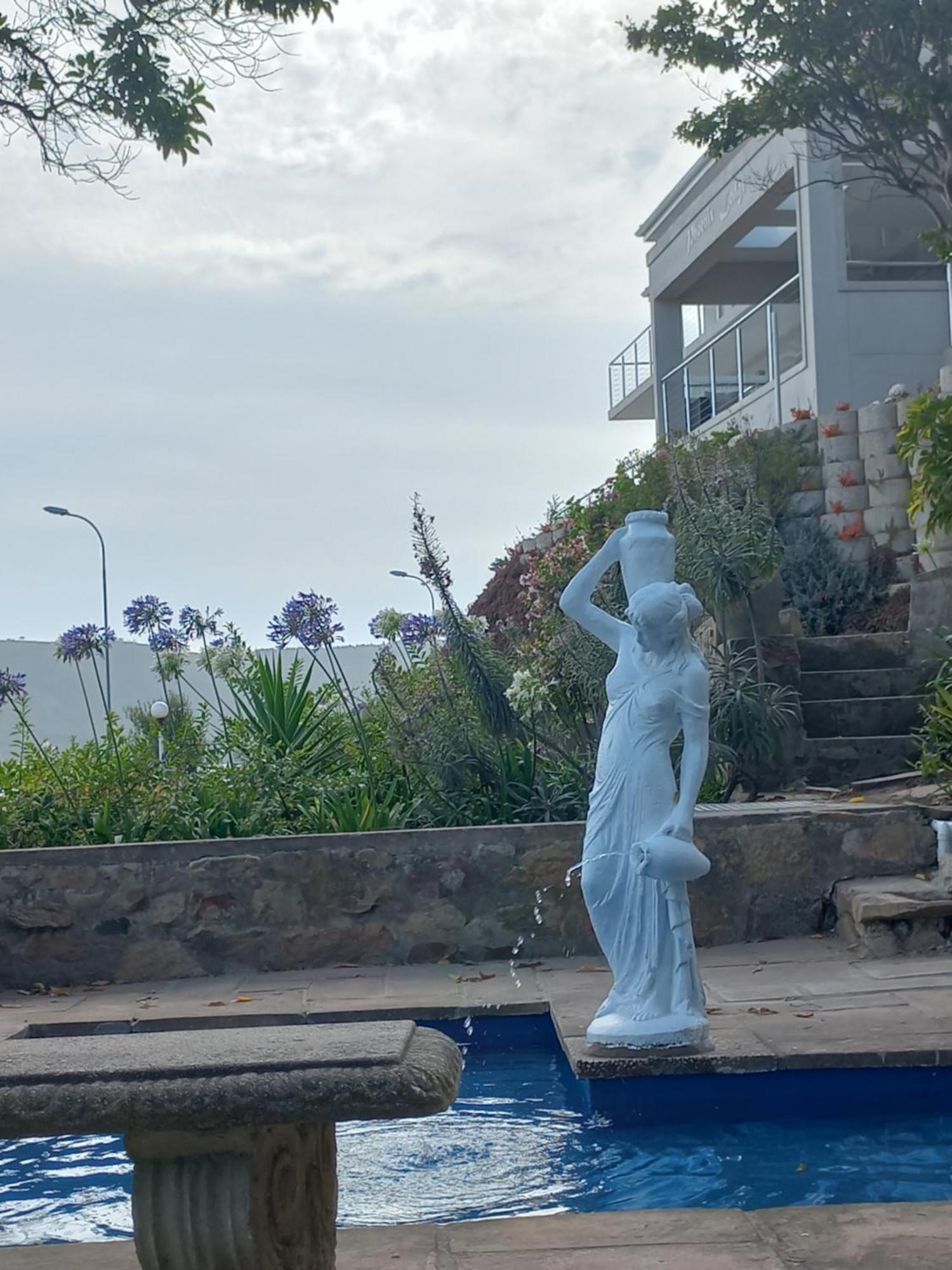 Phoenix Lodge And Waterside Accommodation Knysna Ngoại thất bức ảnh